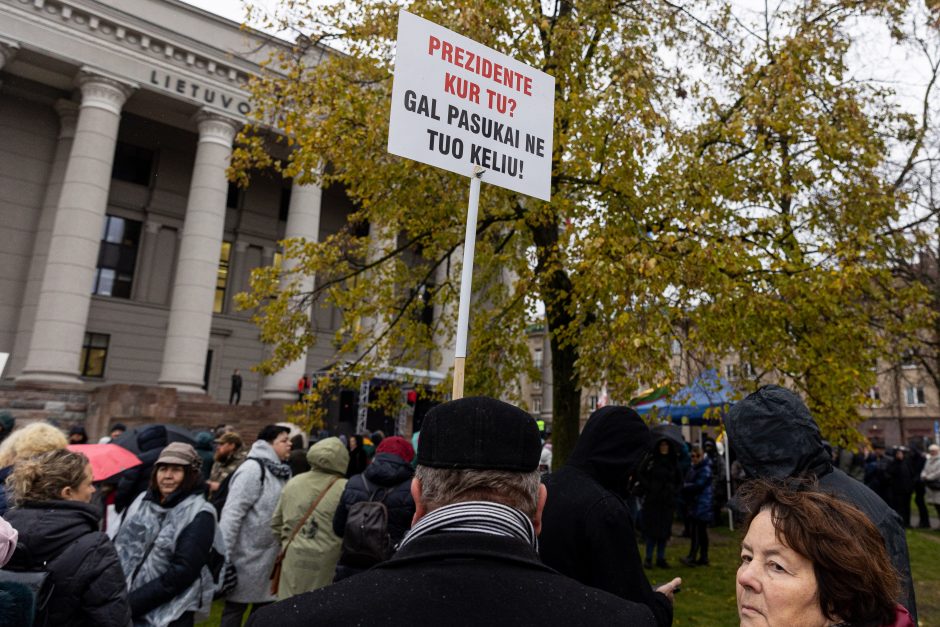 Protestas dėl NT mokesčio: jeigu matysiu, kad iš manęs atima namus, aš juos sudeginsiu