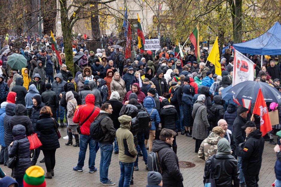 Protestas dėl NT mokesčio: jeigu matysiu, kad iš manęs atima namus, aš juos sudeginsiu