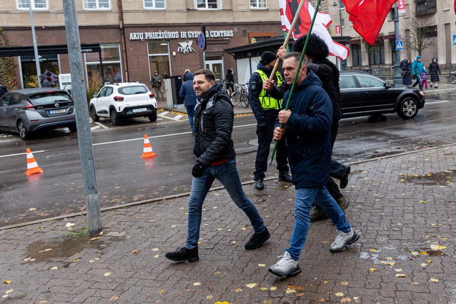 Protestas dėl NT mokesčio: jeigu matysiu, kad iš manęs atima namus, aš juos sudeginsiu