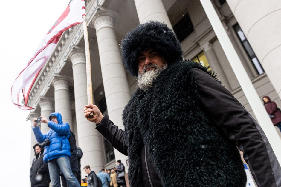 Protestas dėl NT mokesčio: jeigu matysiu, kad iš manęs atima namus, aš juos sudeginsiu