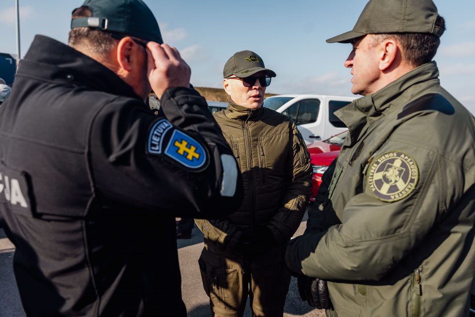 Lenkų ūkininkams blokuojant kelią D. Tuskas Vilniuje susitiks su Lietuvos vadovais