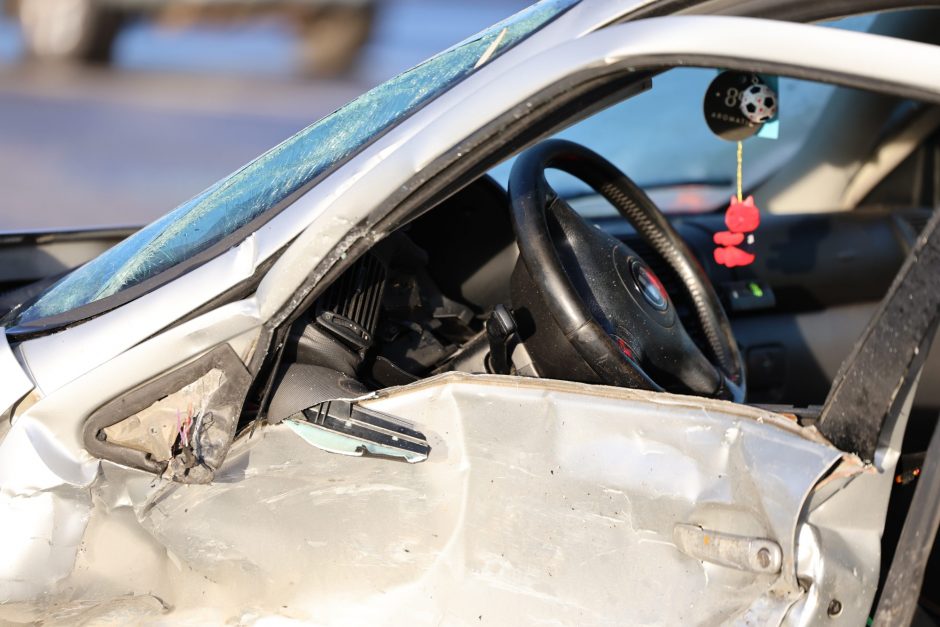 Kauno gatvėse – sudėtinga situacija: vėluoja viešasis transportas