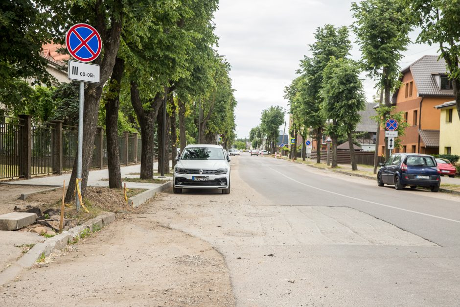 Dėl užsitęsusio gatvės remonto prarado kantrybę: dingo visi meistrai, technika, nevyksta jokių darbų