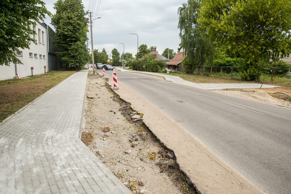 Dėl užsitęsusio gatvės remonto prarado kantrybę: dingo visi meistrai, technika, nevyksta jokių darbų