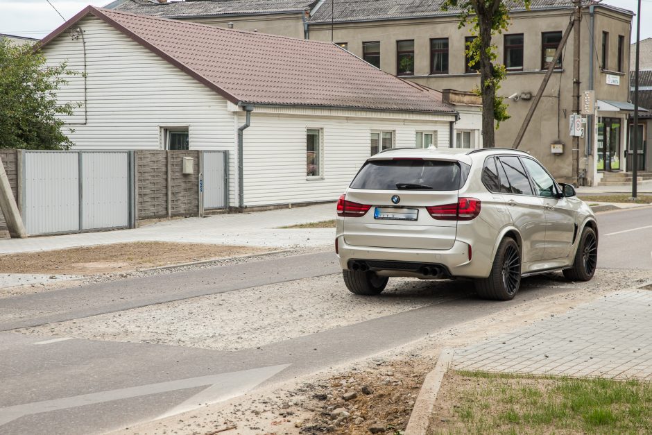 Dėl užsitęsusio gatvės remonto prarado kantrybę: dingo visi meistrai, technika, nevyksta jokių darbų