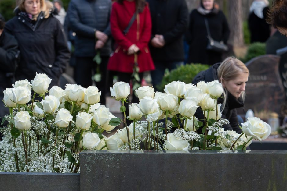 Karmėlavos kapinėse amžinojo poilsio atgulė A. Jagelavičiūtė