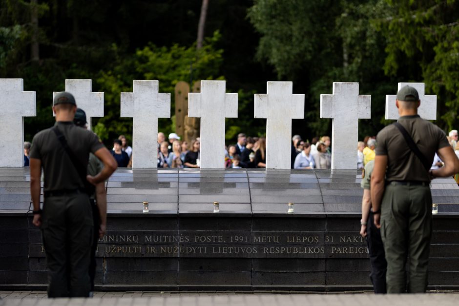 „Stovime teisingesnio pasaulio pusėje“: Medininkų minėjime pabrėžta Ukrainos kova