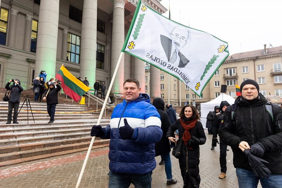 Sausio 13-osios proteste dalyvavęs Ž. Savickas Biržuose sukėlė ažiotažą