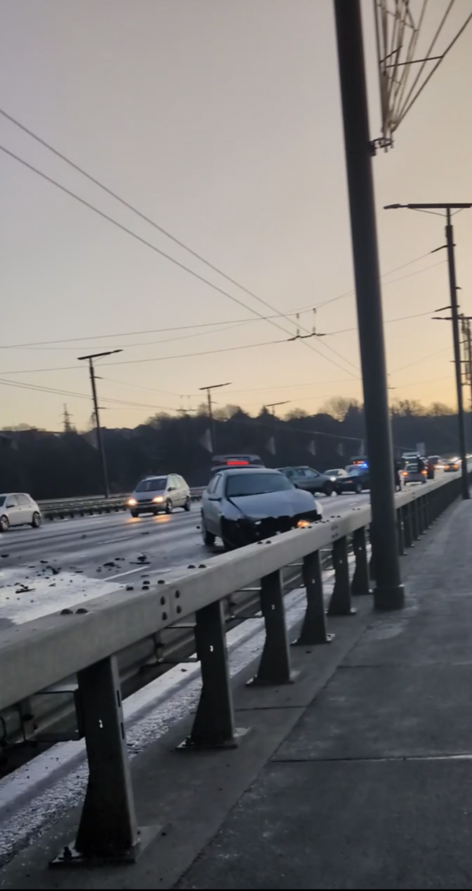 Kauno gatvėse – sudėtinga situacija: vėluoja viešasis transportas