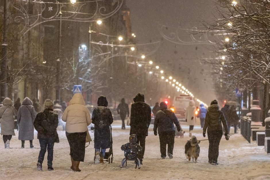 Vilniuje per Kalėdas ir Naujųjų metų naktį – eismo pokyčiai