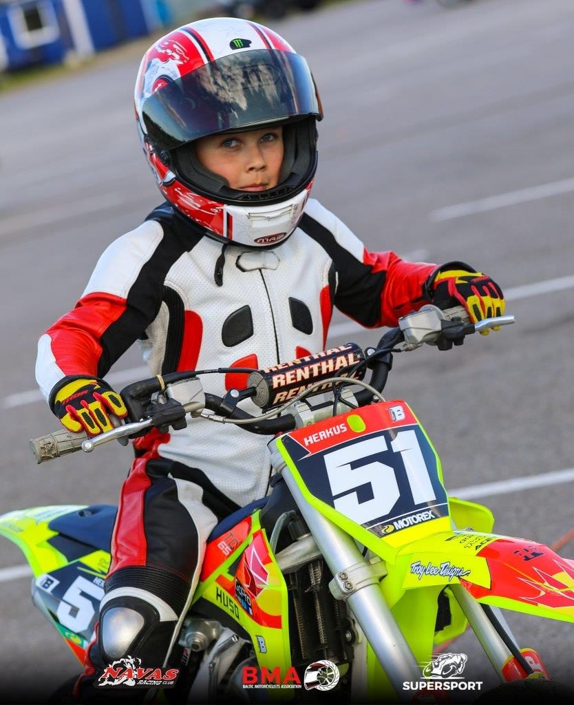 „Navas Racing School“ – jaunųjų motociklininkų kalvė