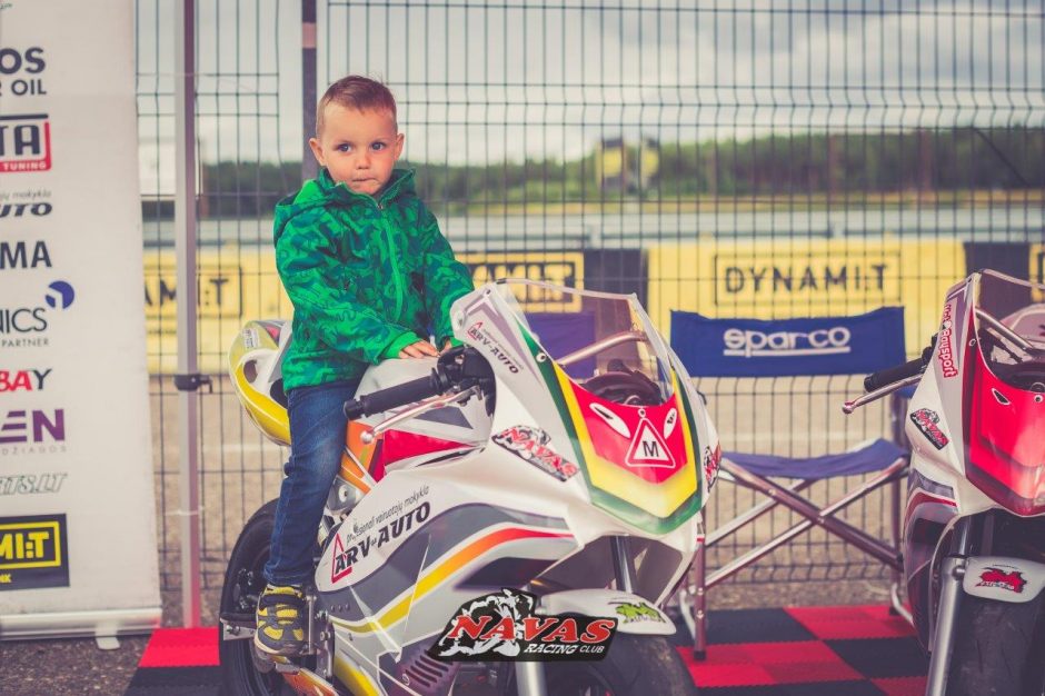 „Navas Racing School“ – jaunųjų motociklininkų kalvė