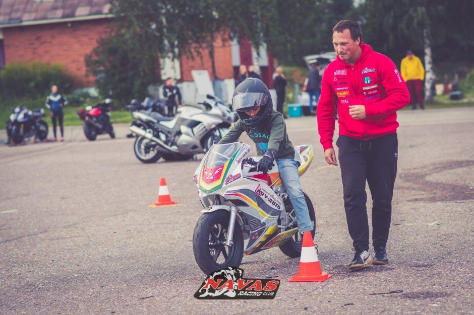 „Navas Racing School“ – jaunųjų motociklininkų kalvė