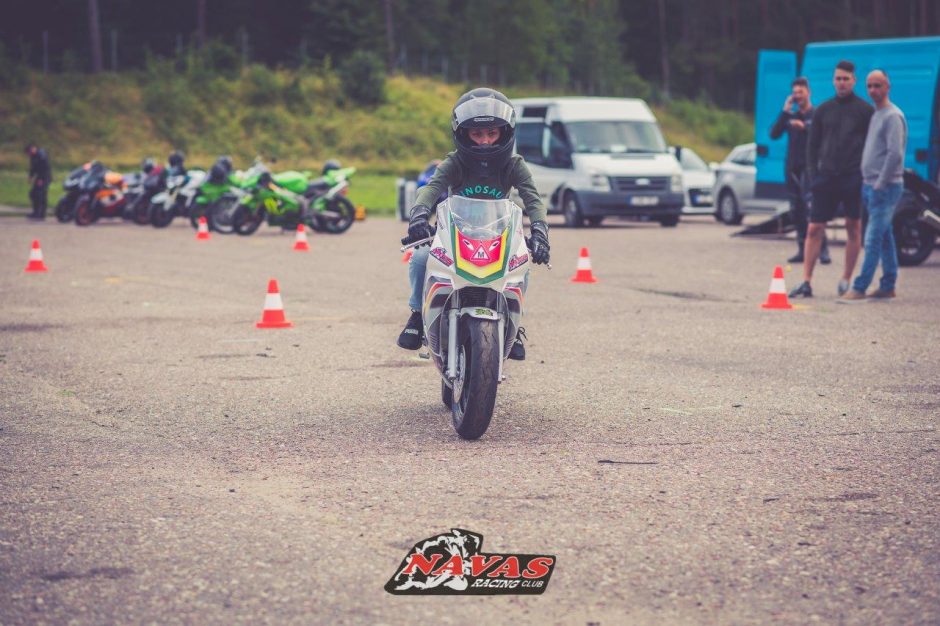 „Navas Racing School“ – jaunųjų motociklininkų kalvė