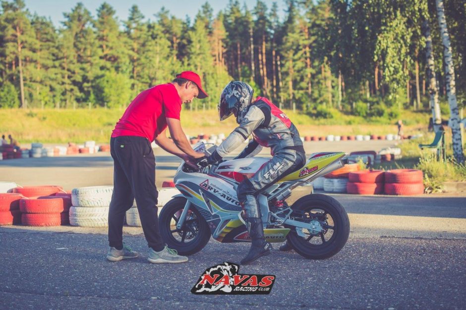 „Navas Racing School“ – jaunųjų motociklininkų kalvė