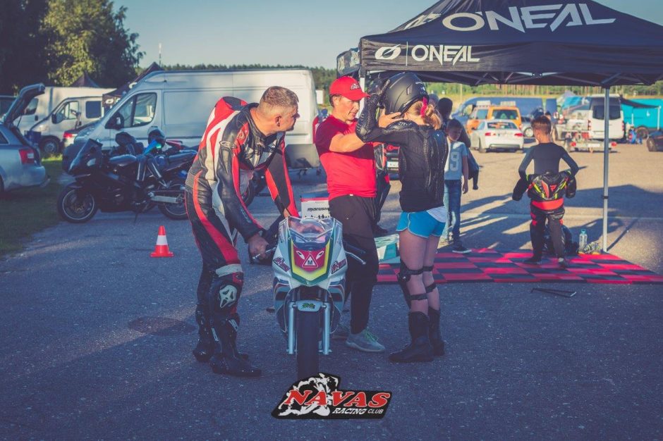 „Navas Racing School“ – jaunųjų motociklininkų kalvė