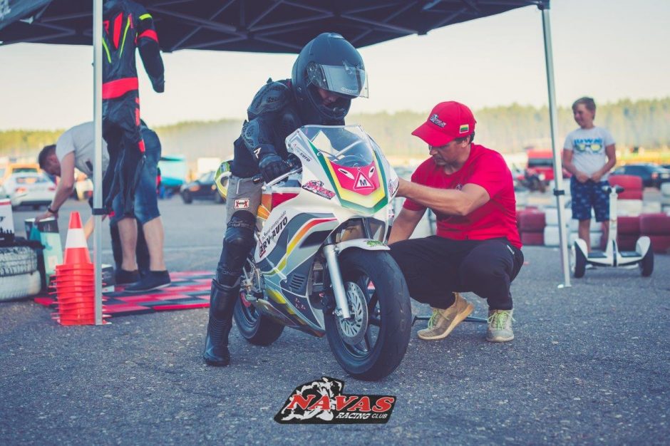 „Navas Racing School“ – jaunųjų motociklininkų kalvė