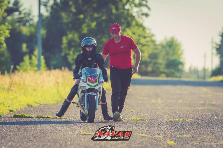 „Navas Racing School“ – jaunųjų motociklininkų kalvė