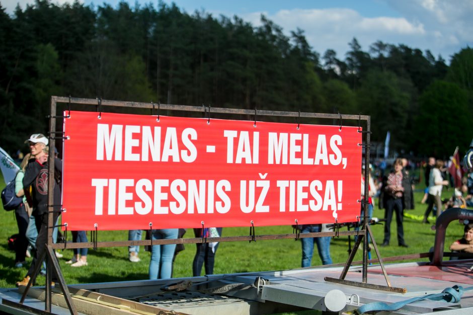 Renginių organizatoriai pikti: Šeimų maršui leista vykti, o kitiems – ribojimai