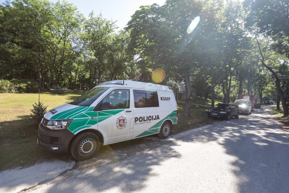 Žmogžudystė Šalčininkų rajone: prie tvenkinio rastas vyro kūnas, įtariamieji – areštinėje