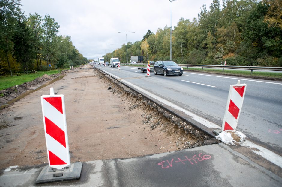 Magistralėje – dar viena eismą trikdanti vieta