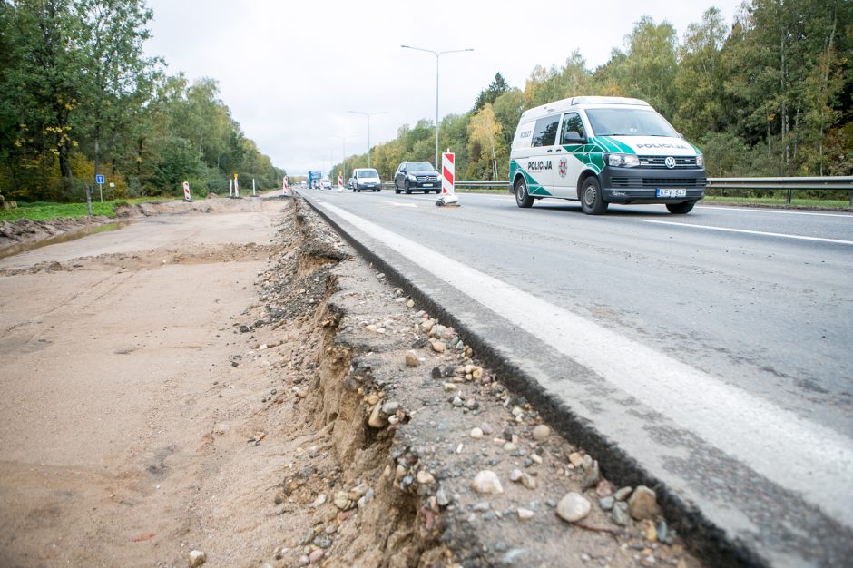 Magistralėje – dar viena eismą trikdanti vieta