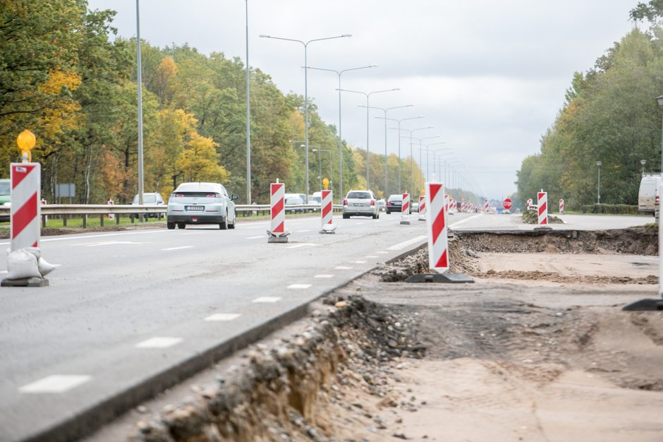 Magistralėje – dar viena eismą trikdanti vieta