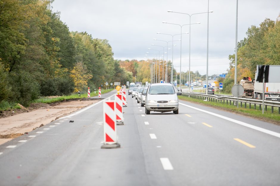 Magistralėje – dar viena eismą trikdanti vieta