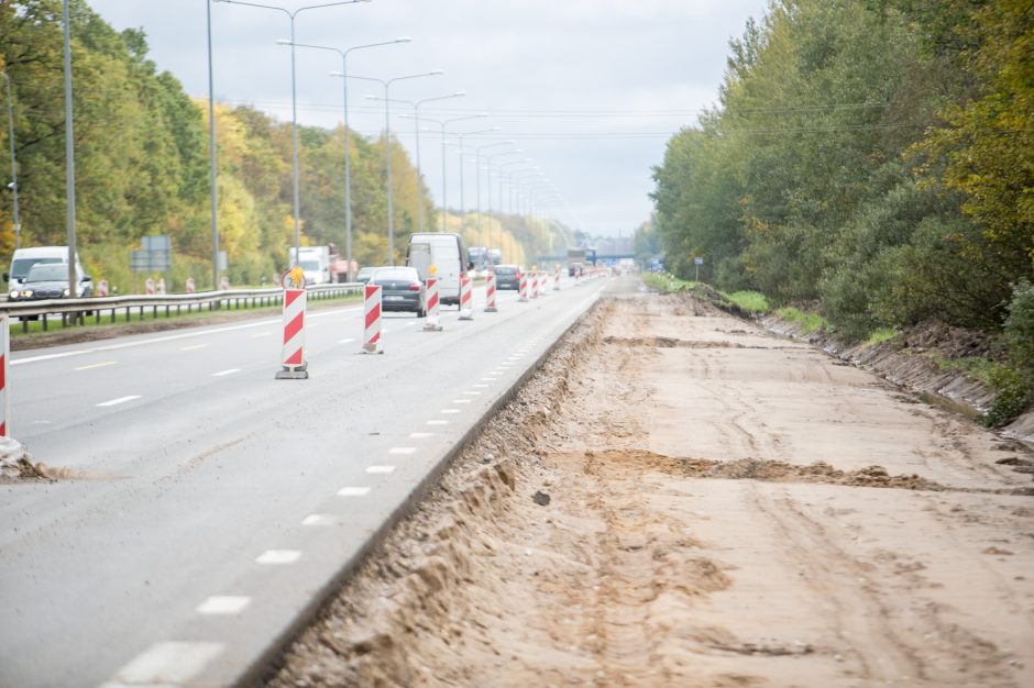 Magistralėje – dar viena eismą trikdanti vieta