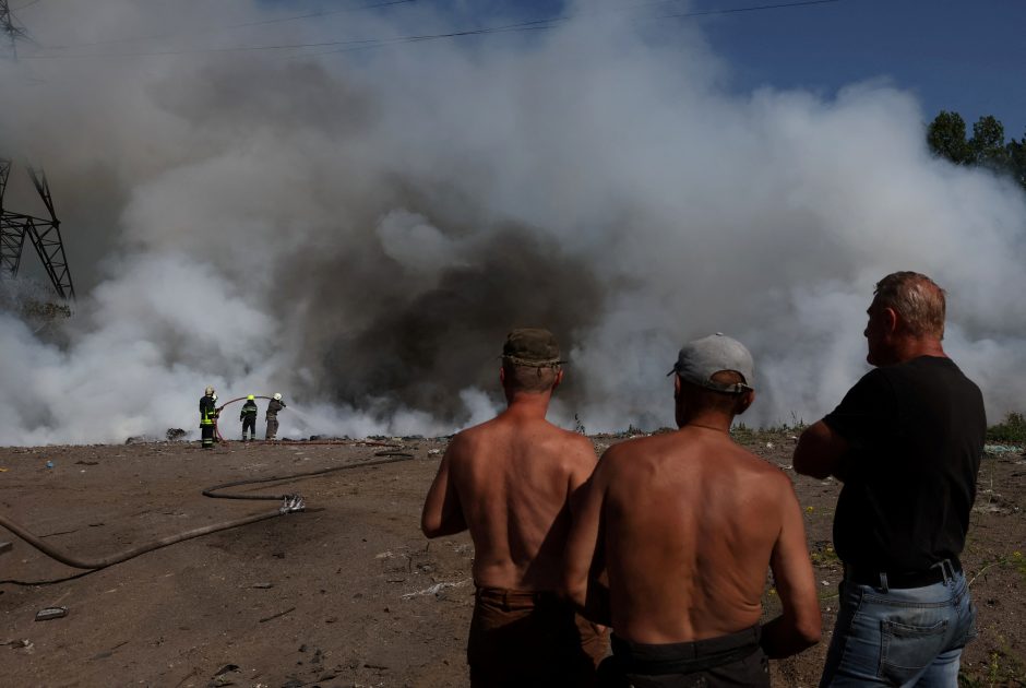 Karas: O. Scholzas – Ukraina ir Rusija dar toli nuo karo užbaigimo derybomis