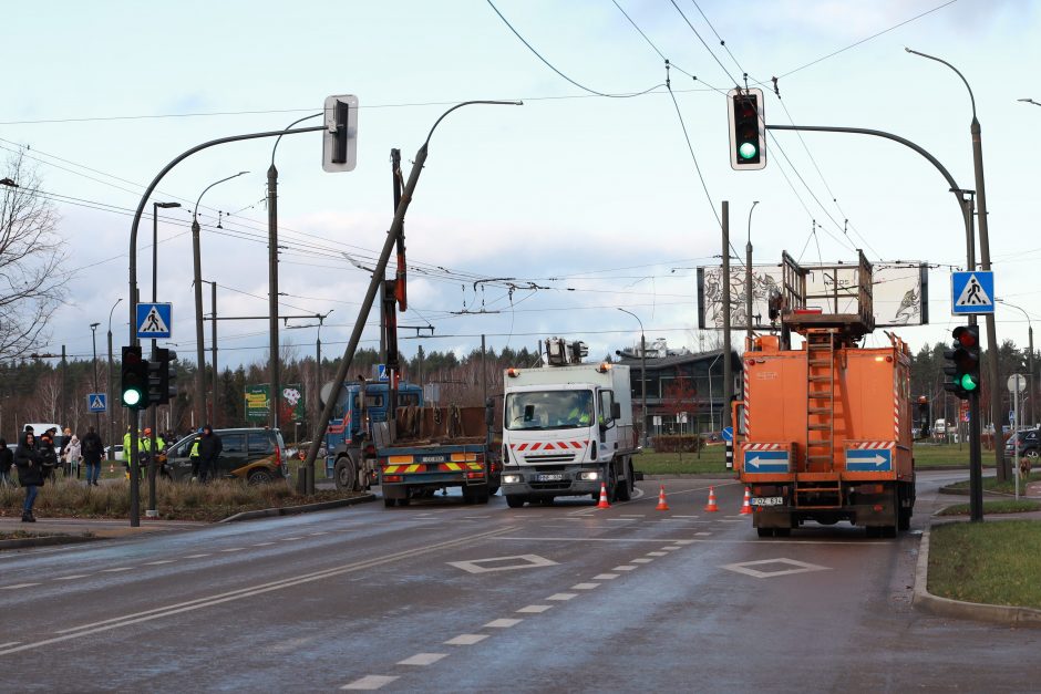 Neeilinė situacija S. Žukausko gatvėje: teko stabdyti eismą