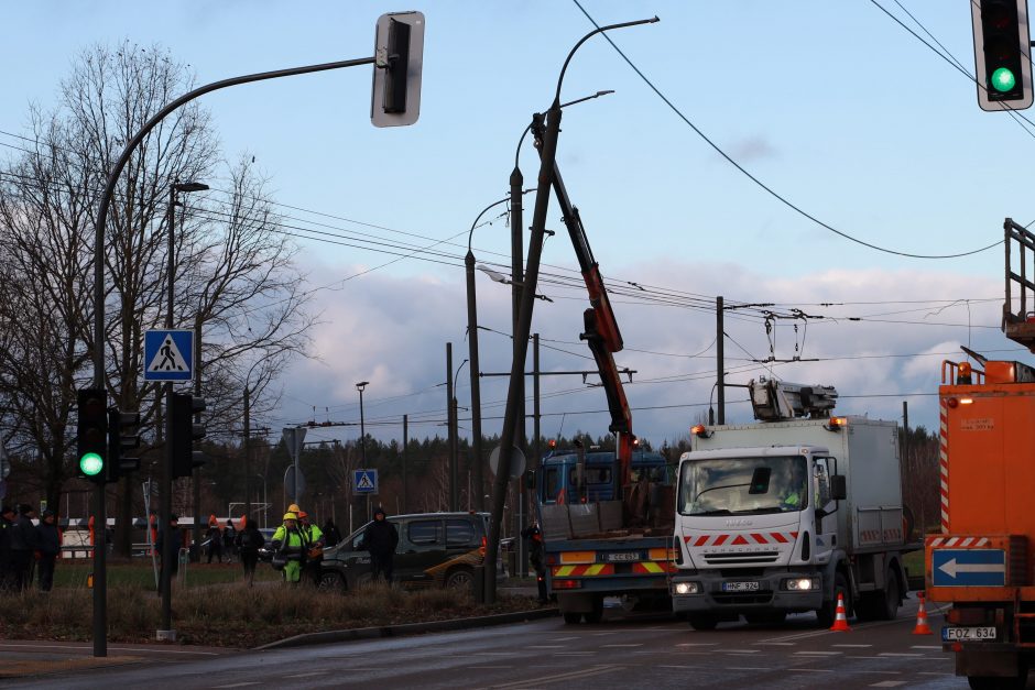 Neeilinė situacija S. Žukausko gatvėje: teko stabdyti eismą