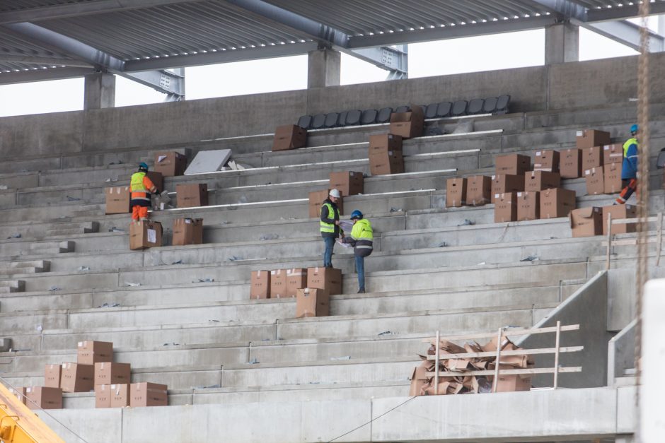 Vilnius griauna stadioną, Kaunas laukia atidarymo