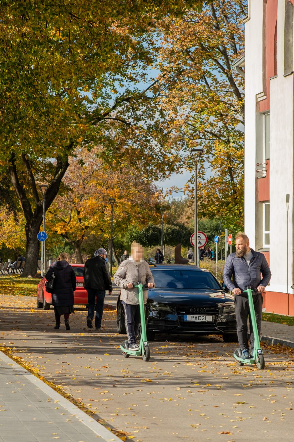 Paspirtukininkai – dažni traumatologų pacientai: joks šalmas ar apsauga nepadės