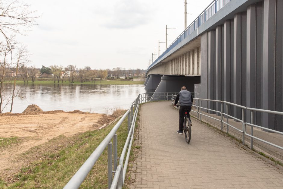 Šančiuose tiesiamas naujas dviračių takas