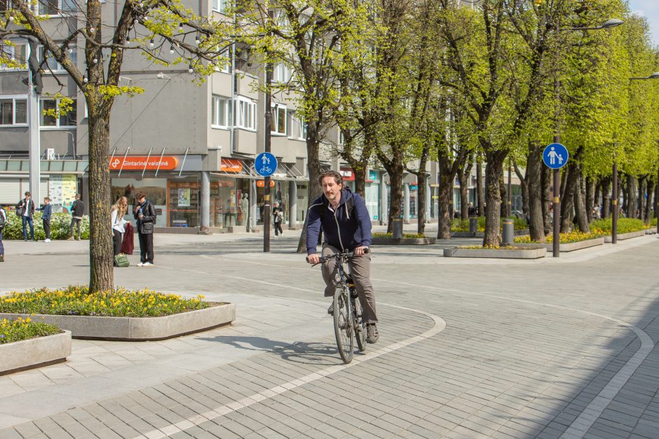 Nuomojami paspirtukai Kaune kuria chaosą