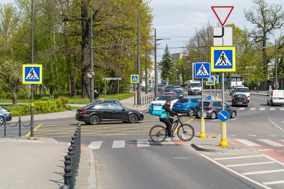 Kauno sankryžose daugėja geltonųjų korių