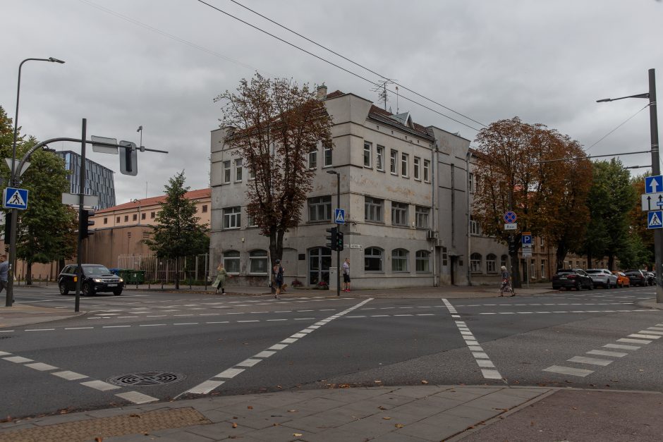 Kauno sankryžose – daugiau įstrižinių pėsčiųjų perėjų