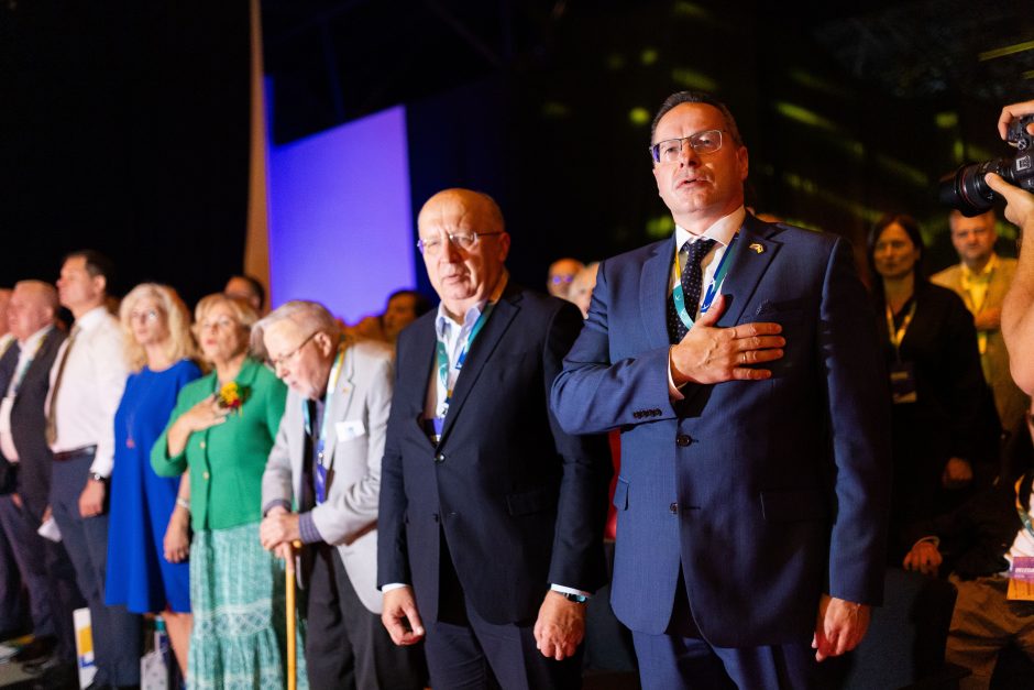 G. Landsbergis konservatorių suvažiavime: lunatizmo eroje išaušo Chamo era