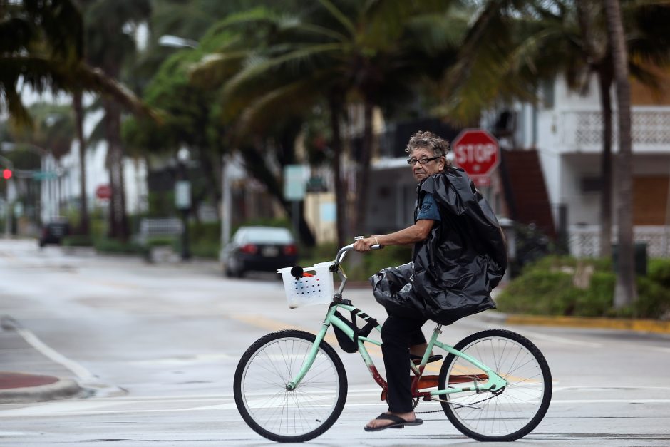 Uraganas „Irma“: faktai, skaičiai, prognozės