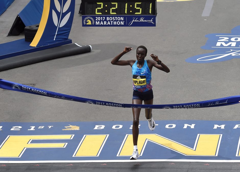 Bostono maratone triumfavę Kenijos bėgikai laimėjo po 150 tūkst. dolerių