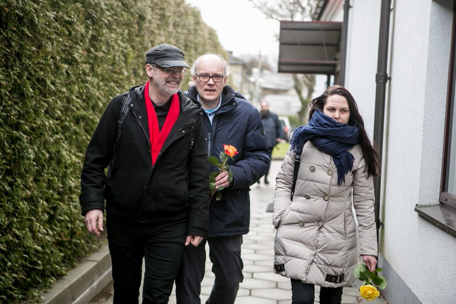 Kaunas atsisveikina su savo poetu: lengvo kelio, Herojau!