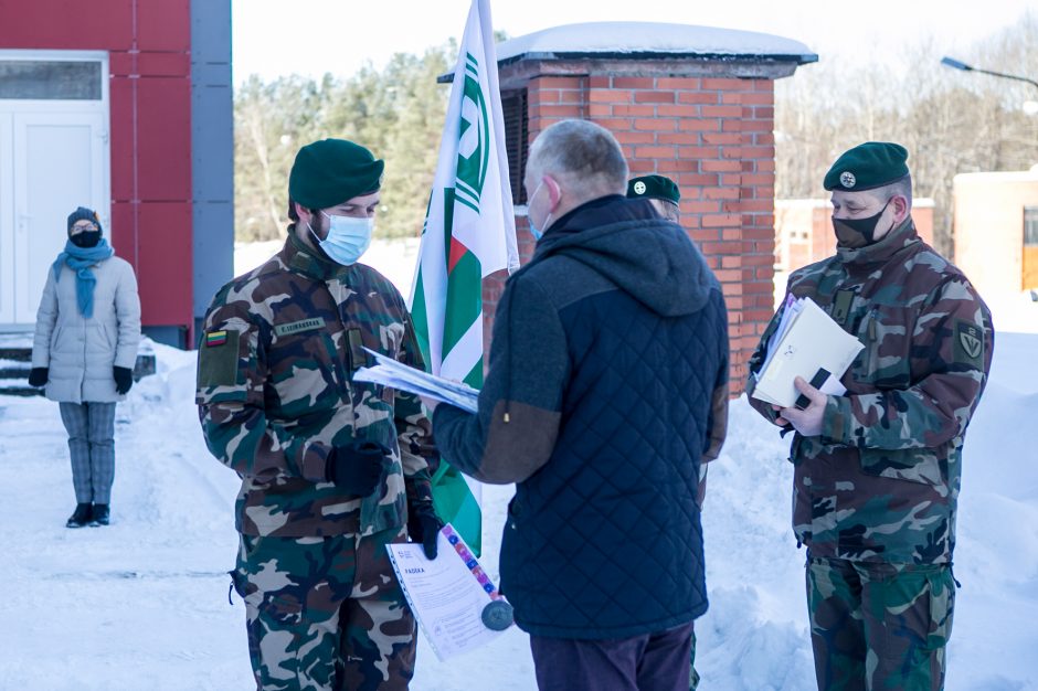 Šauliams – medikų padėka už pagalbą kovojant su nematomu priešu