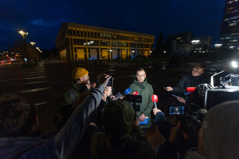 LGBTIQ knygas sudeginęs T. V. Raskevičius: Seimas įvedė cenzūrą