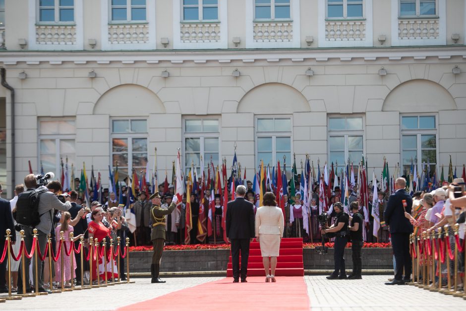 „Daugiau dialogo“: stebėjusieji prezidento inauguraciją pavargo nuo politinių rietenų