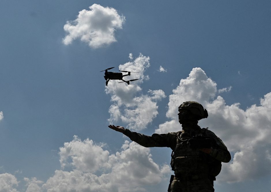 Ukraina teigia numušusi penkiolika Rusijos dronų