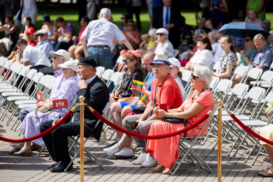 „Daugiau dialogo“: stebėjusieji prezidento inauguraciją pavargo nuo politinių rietenų