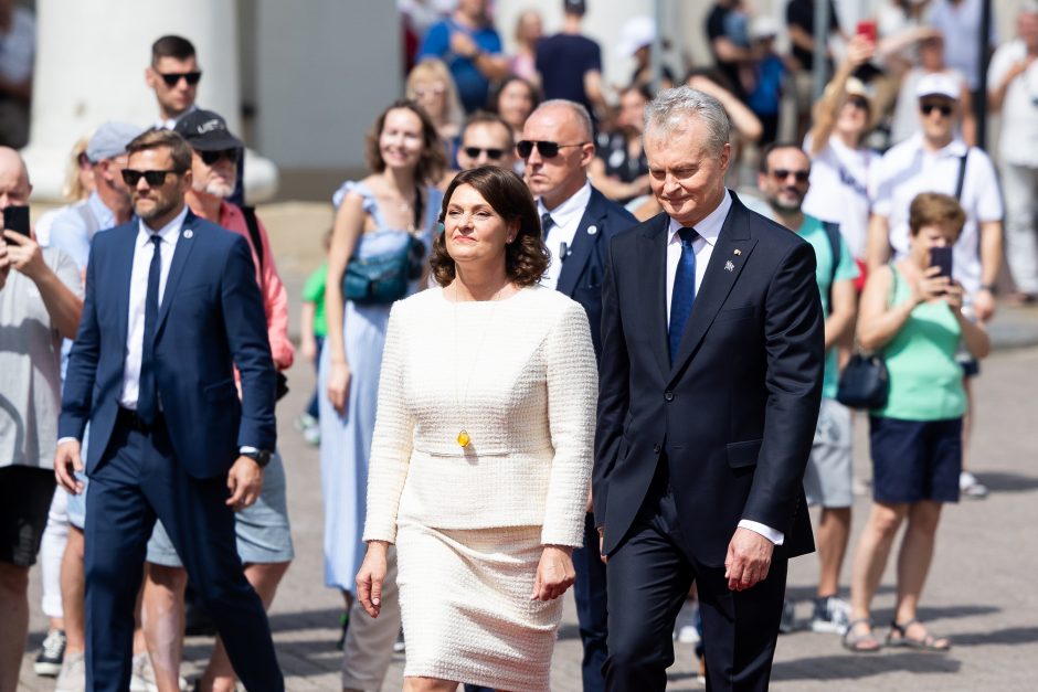 „Daugiau dialogo“: stebėjusieji prezidento inauguraciją pavargo nuo politinių rietenų