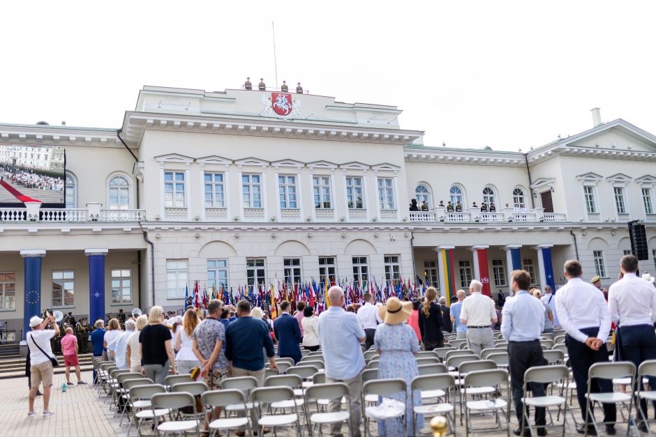 „Daugiau dialogo“: stebėjusieji prezidento inauguraciją pavargo nuo politinių rietenų