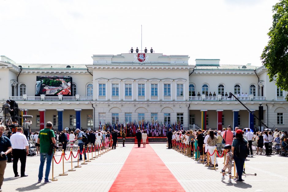 „Daugiau dialogo“: stebėjusieji prezidento inauguraciją pavargo nuo politinių rietenų